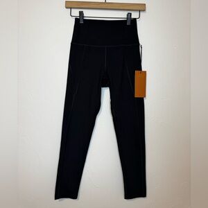 NEW Girlfriend Collective Black Leggings size XS 24 inch inseam high waisted